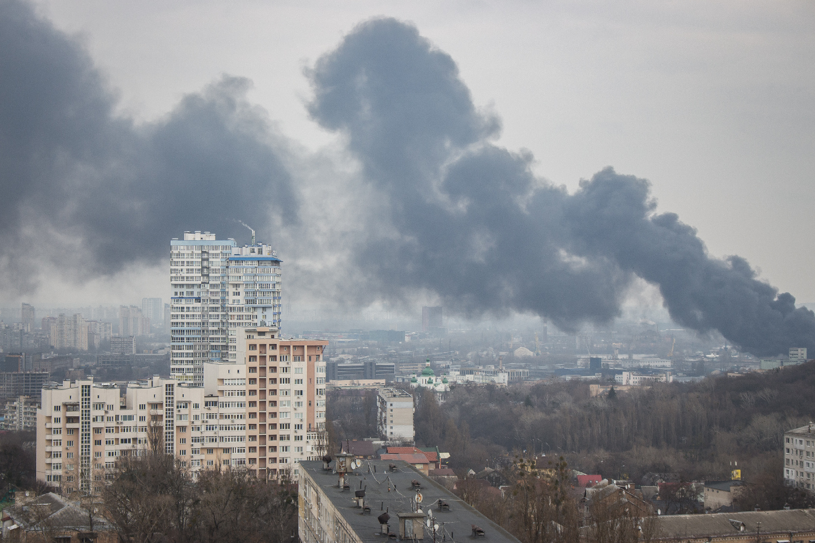 Взрывы в киеве фото