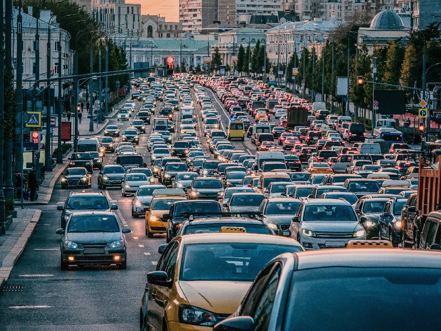 В нескольких округах Москвы временно изменится схема движения транспорта |  09.09.2023 | Подмосковье - БезФормата