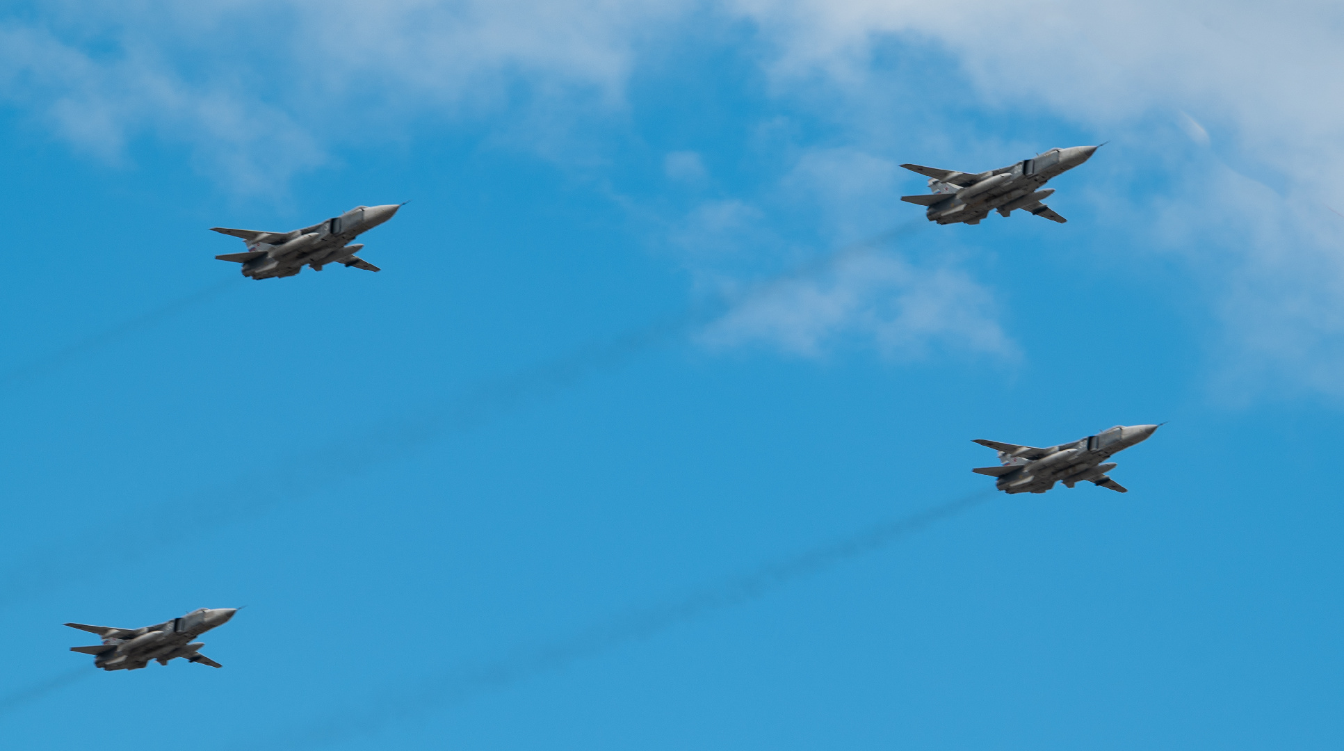 Российской авиацией уничтожен мост, по которому ВСУ стягивали резервы ...