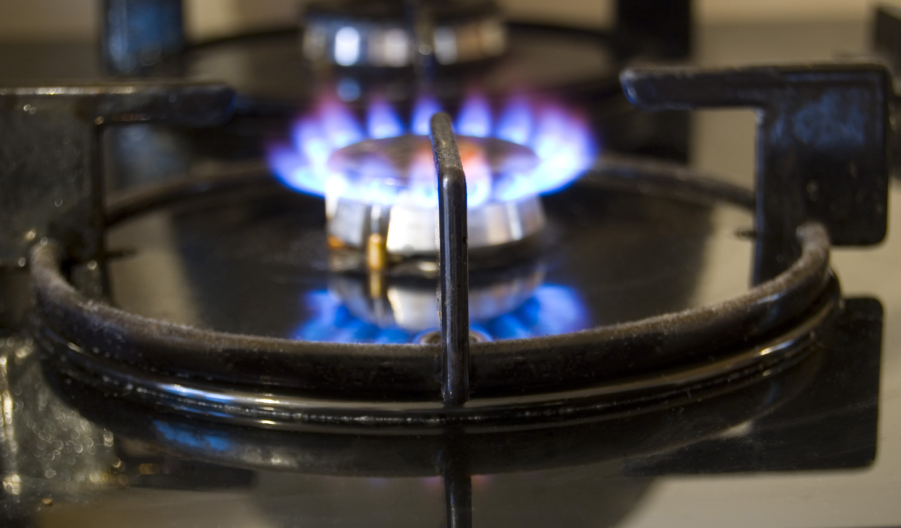 Как распознать утечку газа из плиты — советы газовика