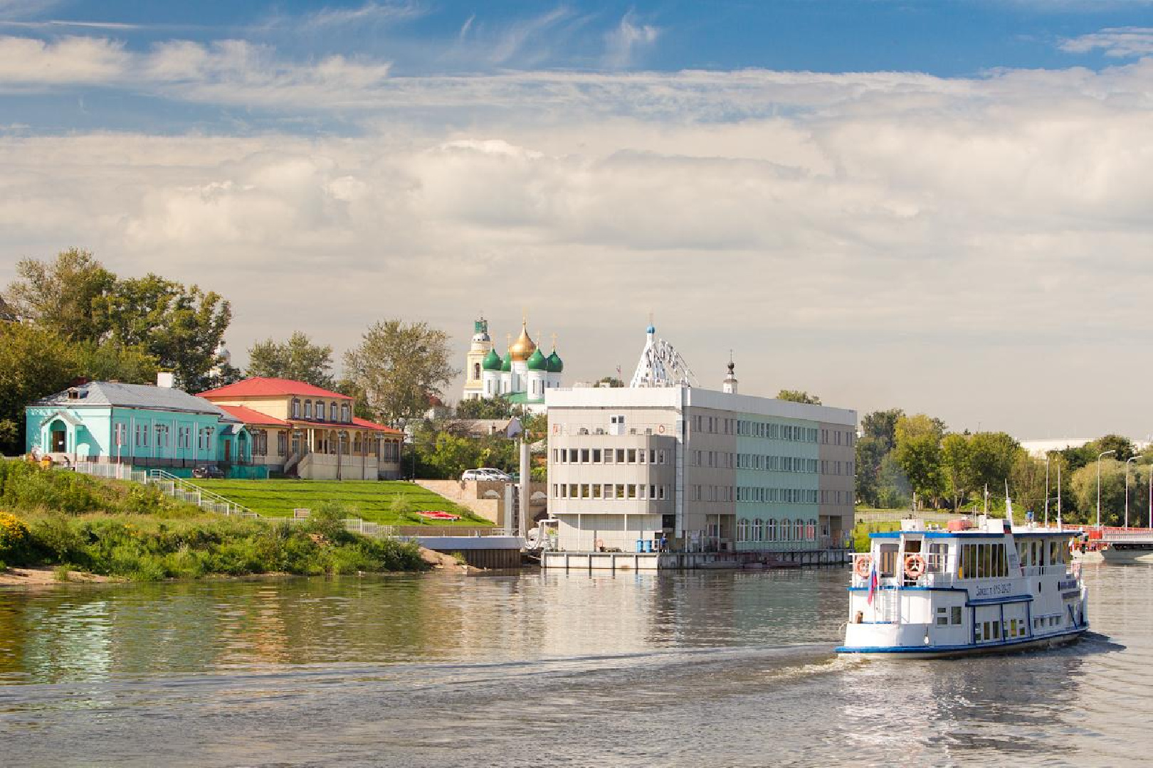 Где остановиться в коломне. 40-Й Меридиан Арбат Коломна. 40 Меридиан Коломна. Гостиница в Коломне 40 Меридиан Арбат. 40 Меридиан Арбат Коломна официальный сайт.