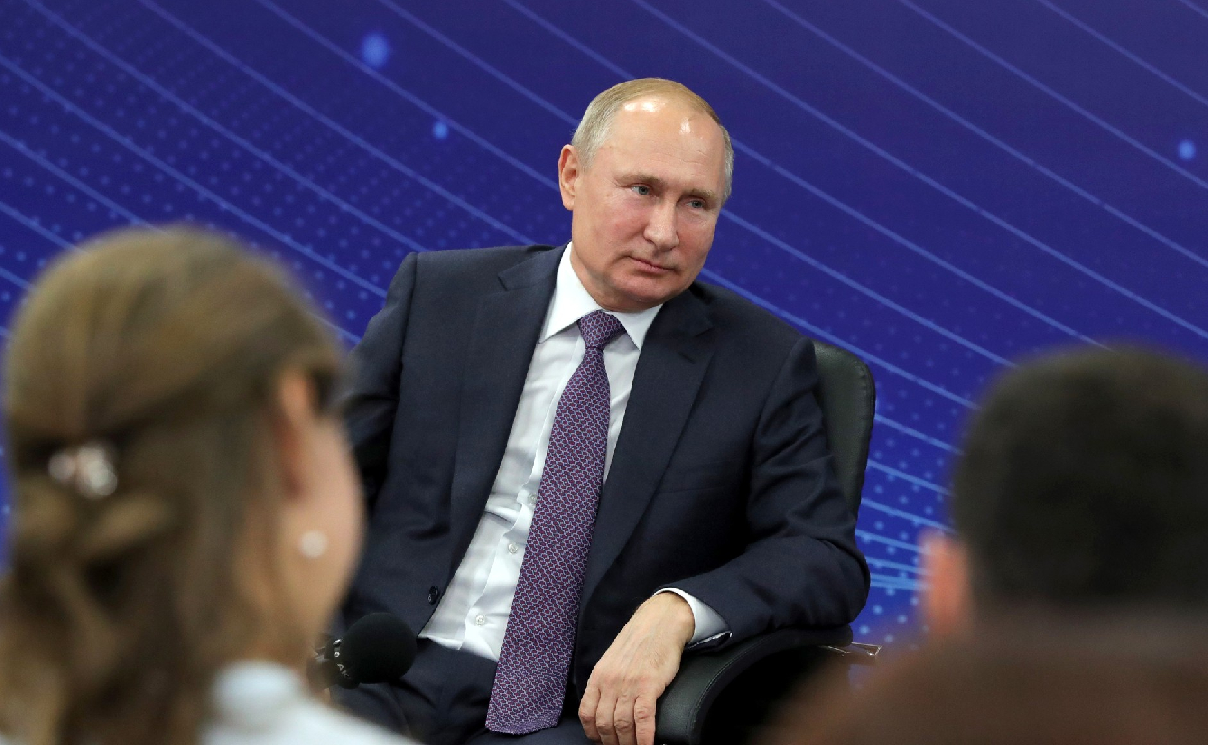 ВЦИОМ рассказал, сколько россиян считают Путина политиком года