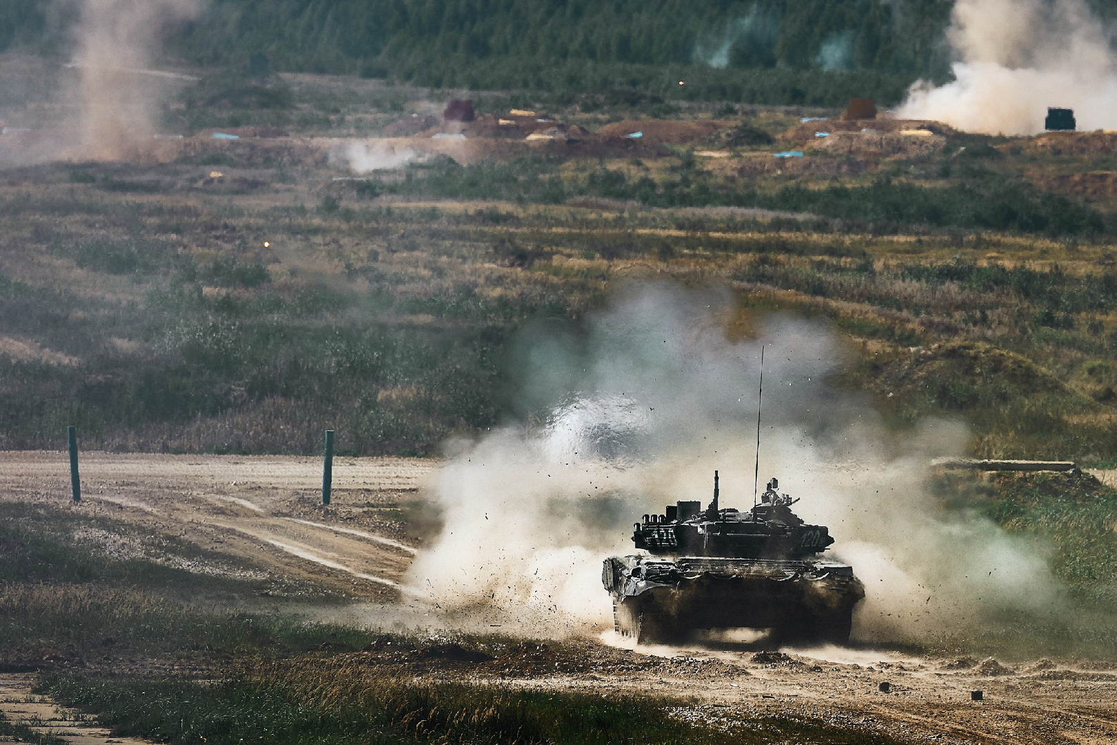 «Соловьев Live» показал кадры вывоза ВС РФ танка Leopard 2 из зоны СВО