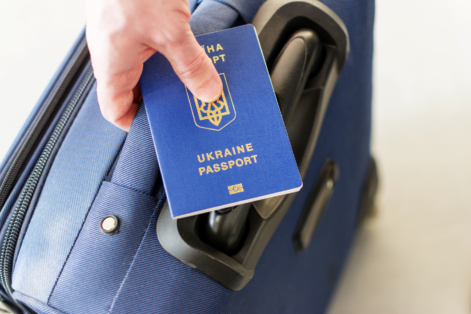 Цыгане используют украинские паспорта, чтобы получать социальные пособия в Швейцарии