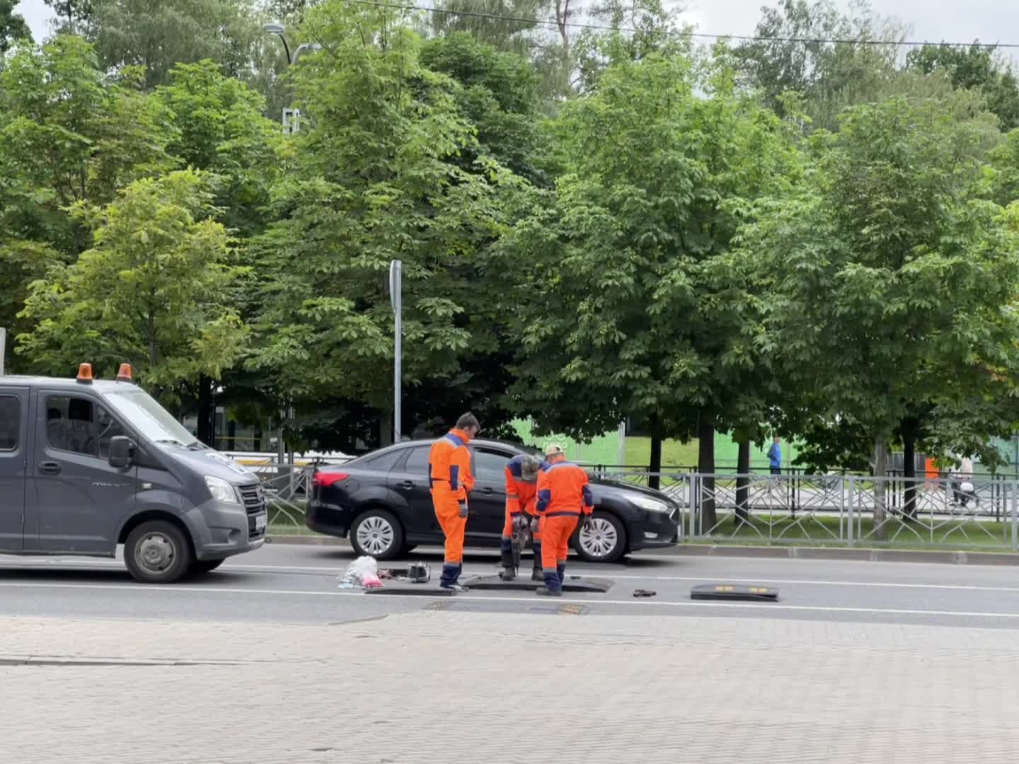 В семи округах Подмосковья отремонтировали «лежачих полицейских» | Радио 1