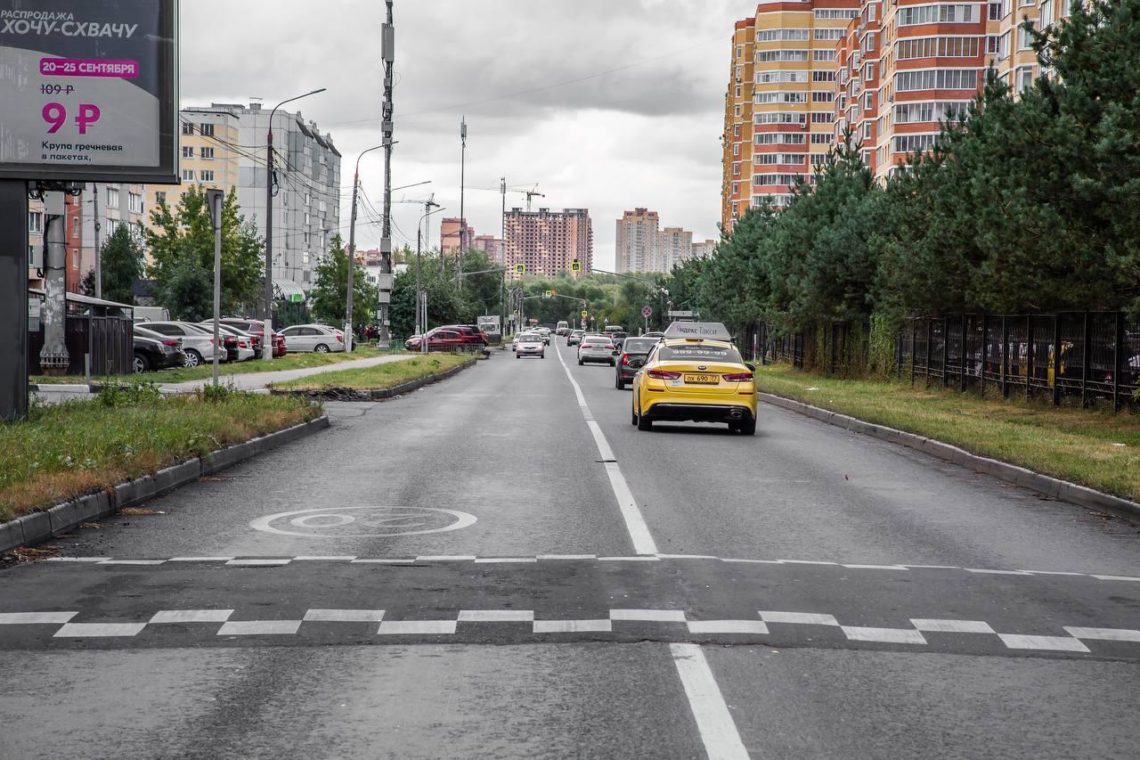 В восьми округах Подмосковья починили «лежачих полицейских» | Радио 1