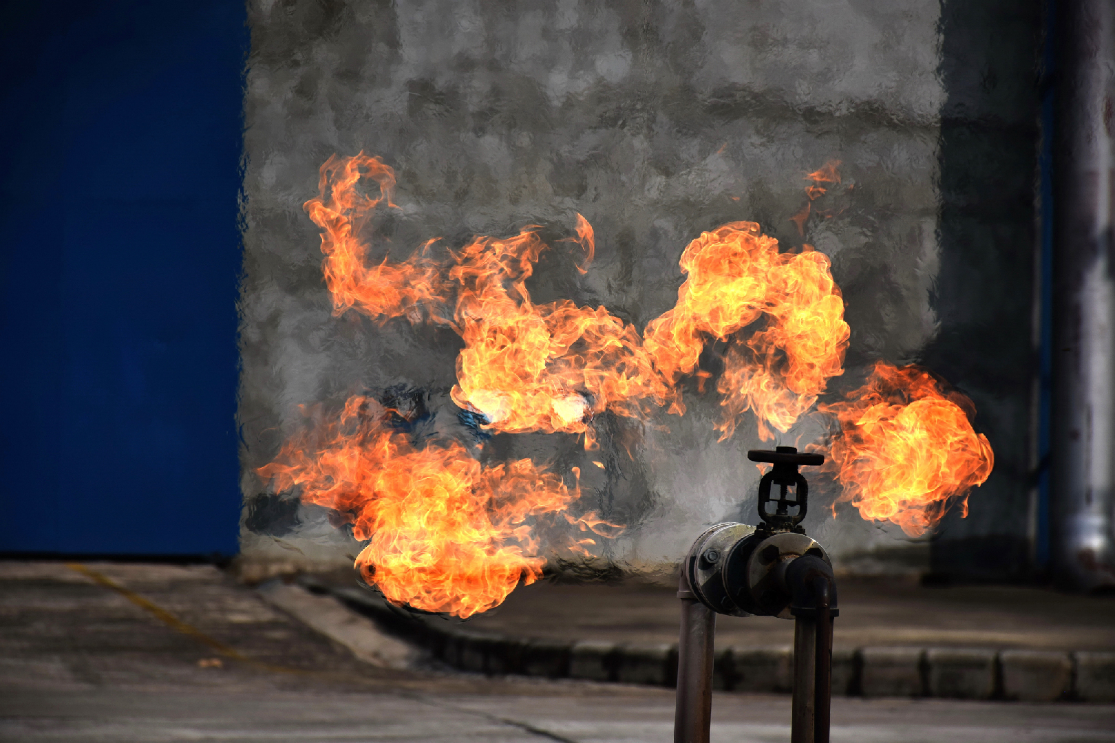 Два человека погибли при взрыве газа на насосной станции в Волгограде |  Радио 1