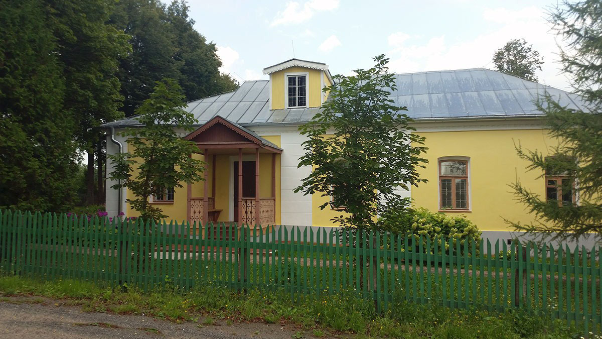 Усадьба менделеева в клину. Дом менделеева в боблово. Шахматово музей усадьба. Музей менделеева в боблово. Дом-музей менделеева в клину.