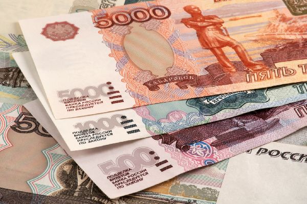 Минобороны хочет взыскать с «Военторга» почти миллион рублей