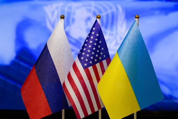 Трамп: на выходных прошли хорошие разговоры по России и Украине