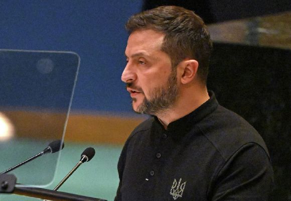 Меркурис: Зеленский блефует, угрожая мировым лидерам, которые приедут в Москву