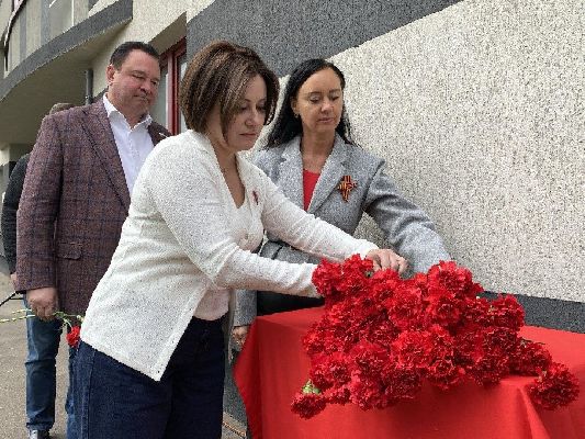 В Ивантеевке открыли памятную доску в честь лётчика Прокудина на улице его имени