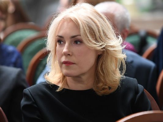 Мария Шукшина высказалась о скандале с сестрой Ольгой после победы в суде
