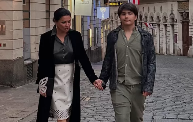Анна Нетребко с сыном Тьяго (Фото: Инстаграм* @anna_netrebko_yusi_tiago)