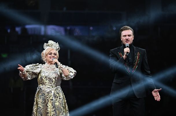Надежда Кадышева и Григорий Костюк (Фото: РИА Новости/Пелагия Тихонова)