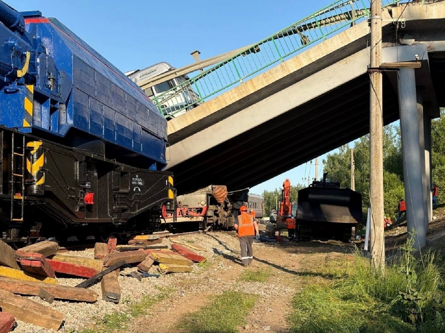 В Госдуме раскрыли цель подрыва моста в Брянской области