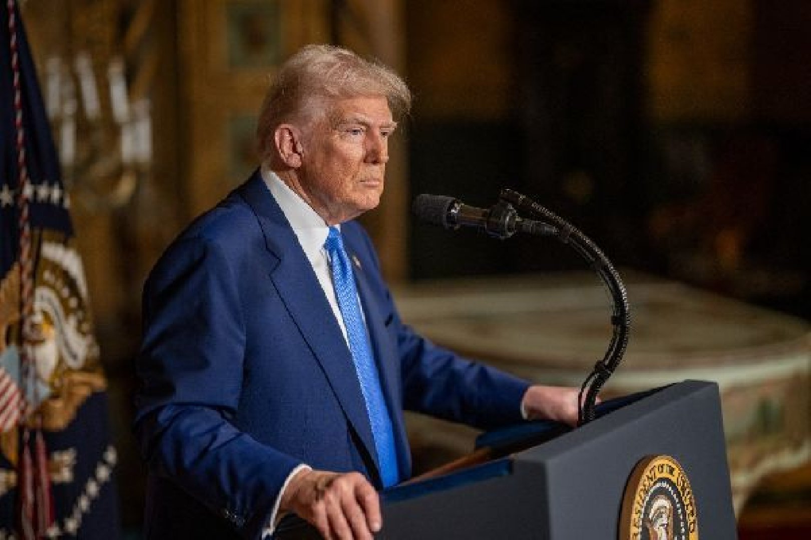 «Показал свое презрение»: В Госдуме оценили досрочный уход Трампа с саммита G7