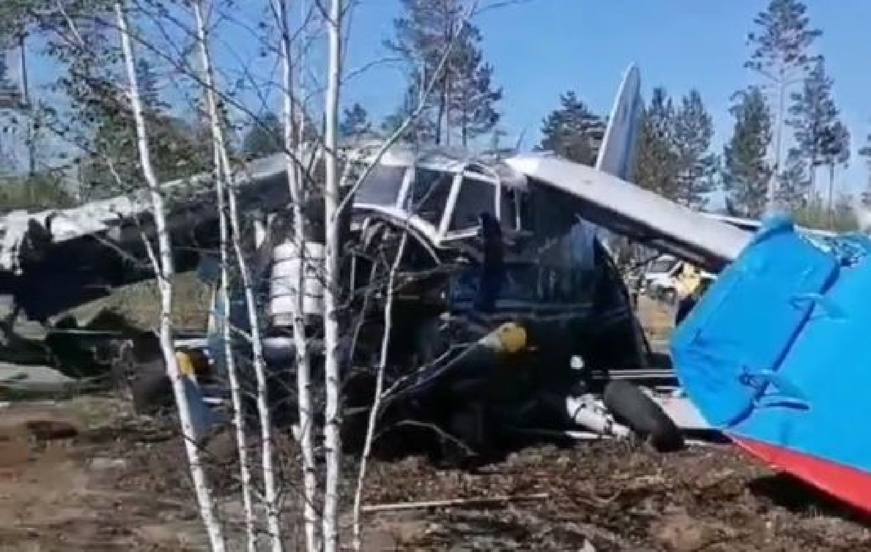 МЧС: Самолет АН-2 совершил жесткую посадку в Читинском районе Забайкальского края