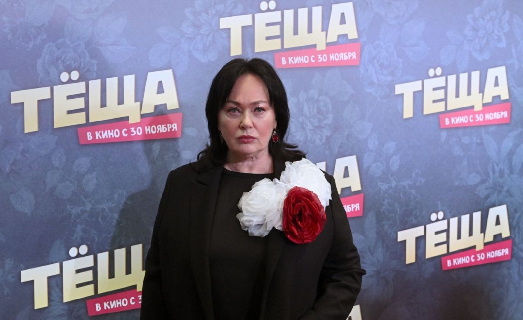 «Хочется любви безусловной»: Лариса Гузеева удивила публику новым образом