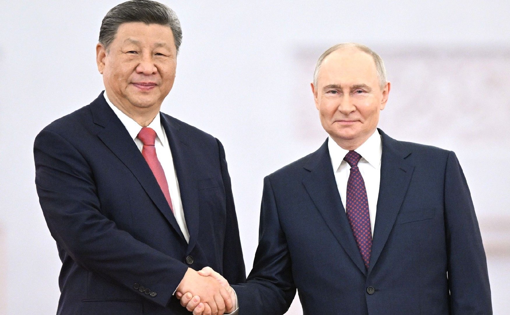 Путин и Си Цзиньпин проведут переговоры «за чашкой чая» в Пекине