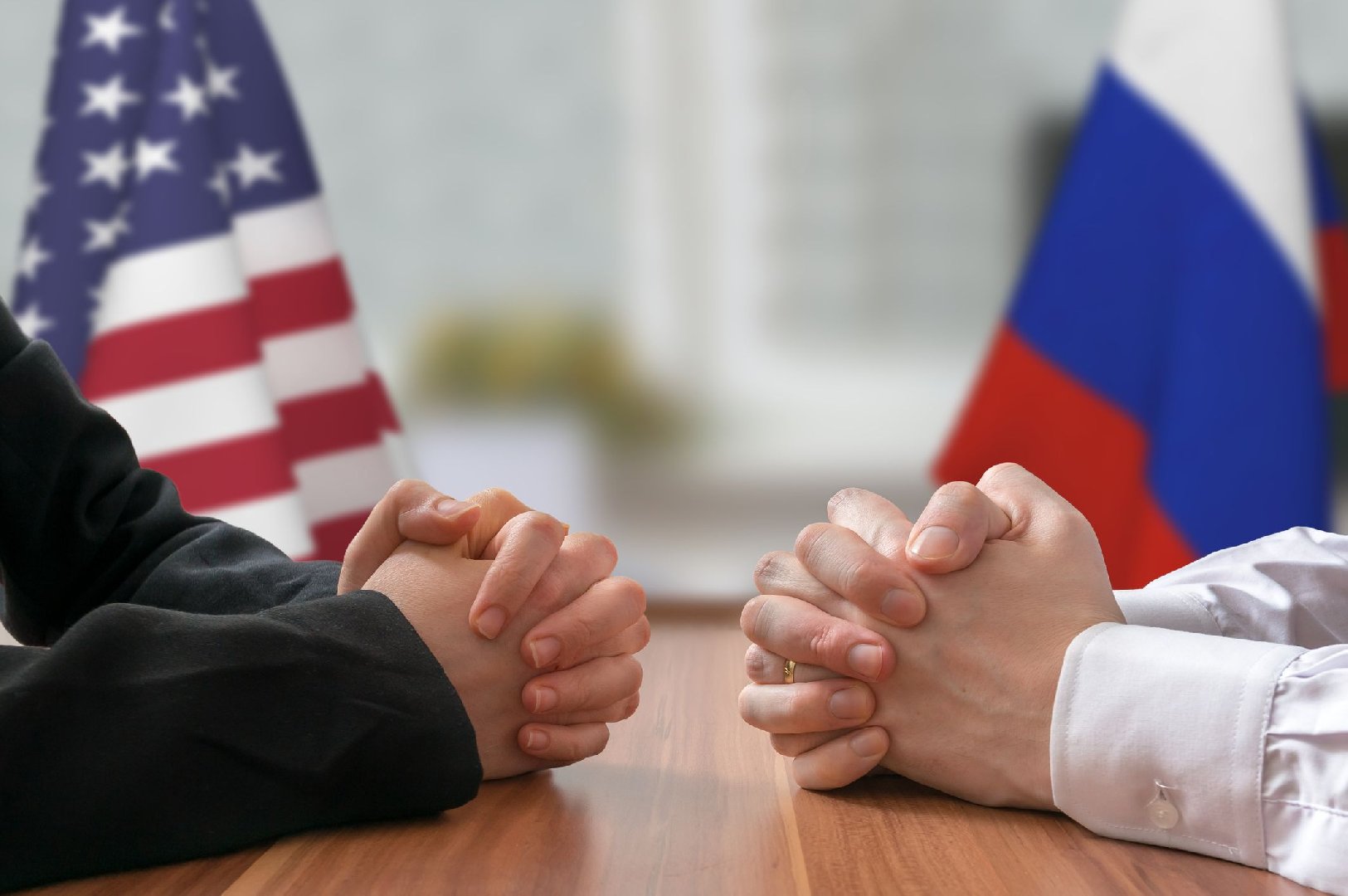Трамп заявил о планах поговорить с Путиным в ближайшие дни