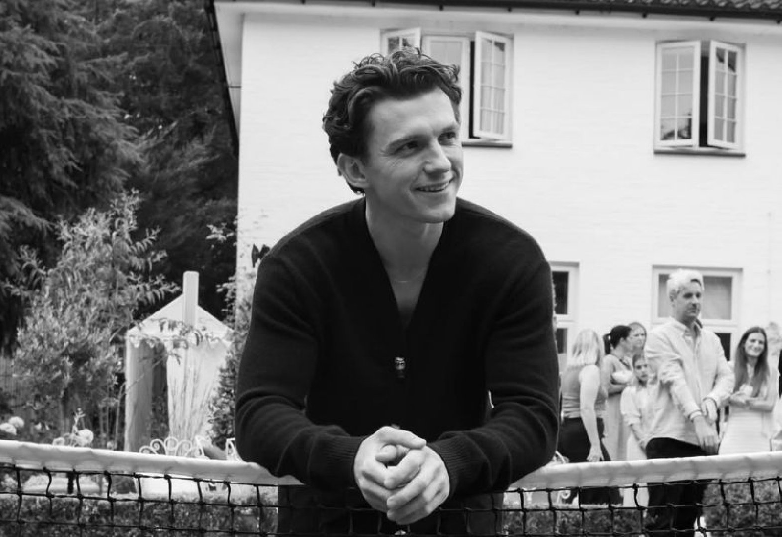 Мошенники развели певицу Ларису Долину с помощью паспорта с фото «Человека-паука»