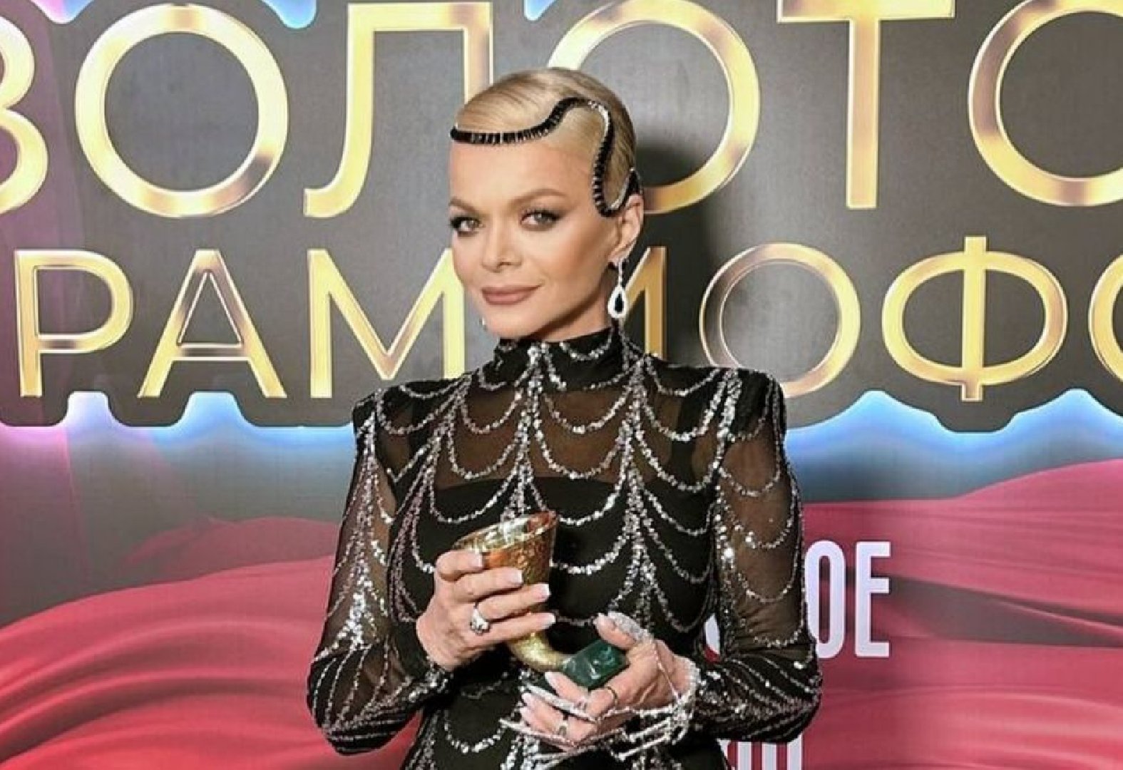 Риелтор обозначил сроки решения о выселении Долиной из квартиры в Хамовниках