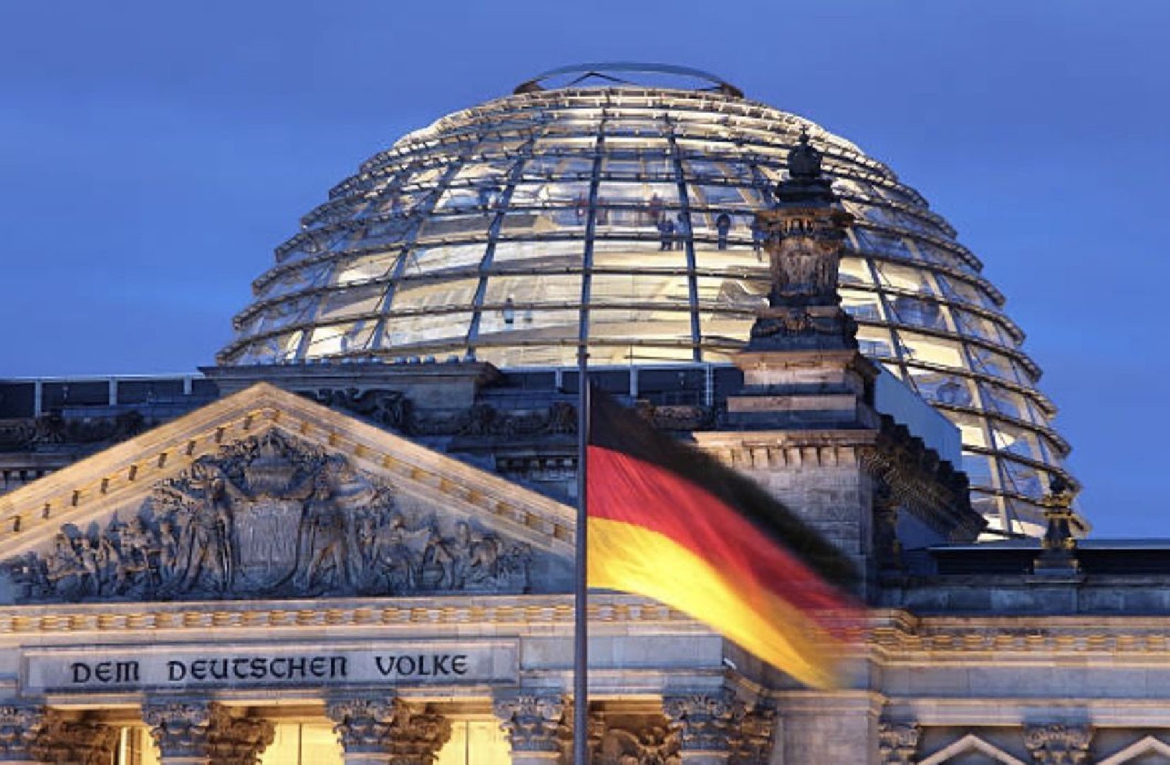 &laquo;Призываем воздержаться&raquo;: россиян предупредили о поездках в Германию