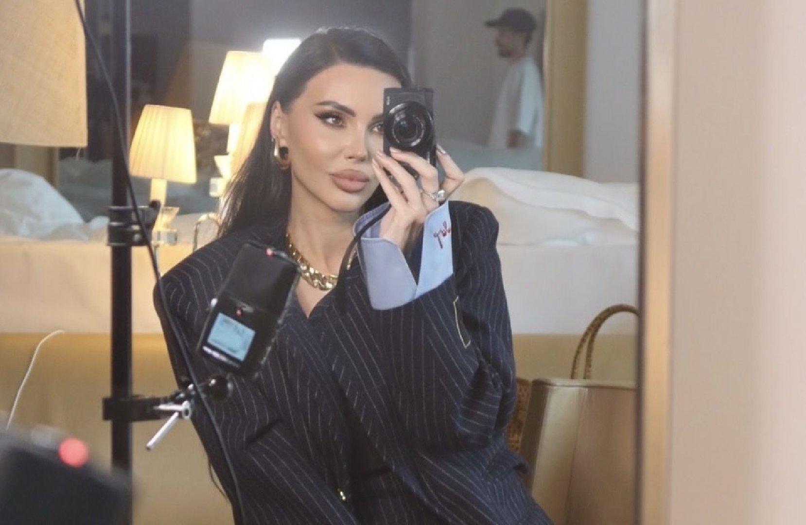 Оксана Самойлова показала фигуру в провокационном купальнике