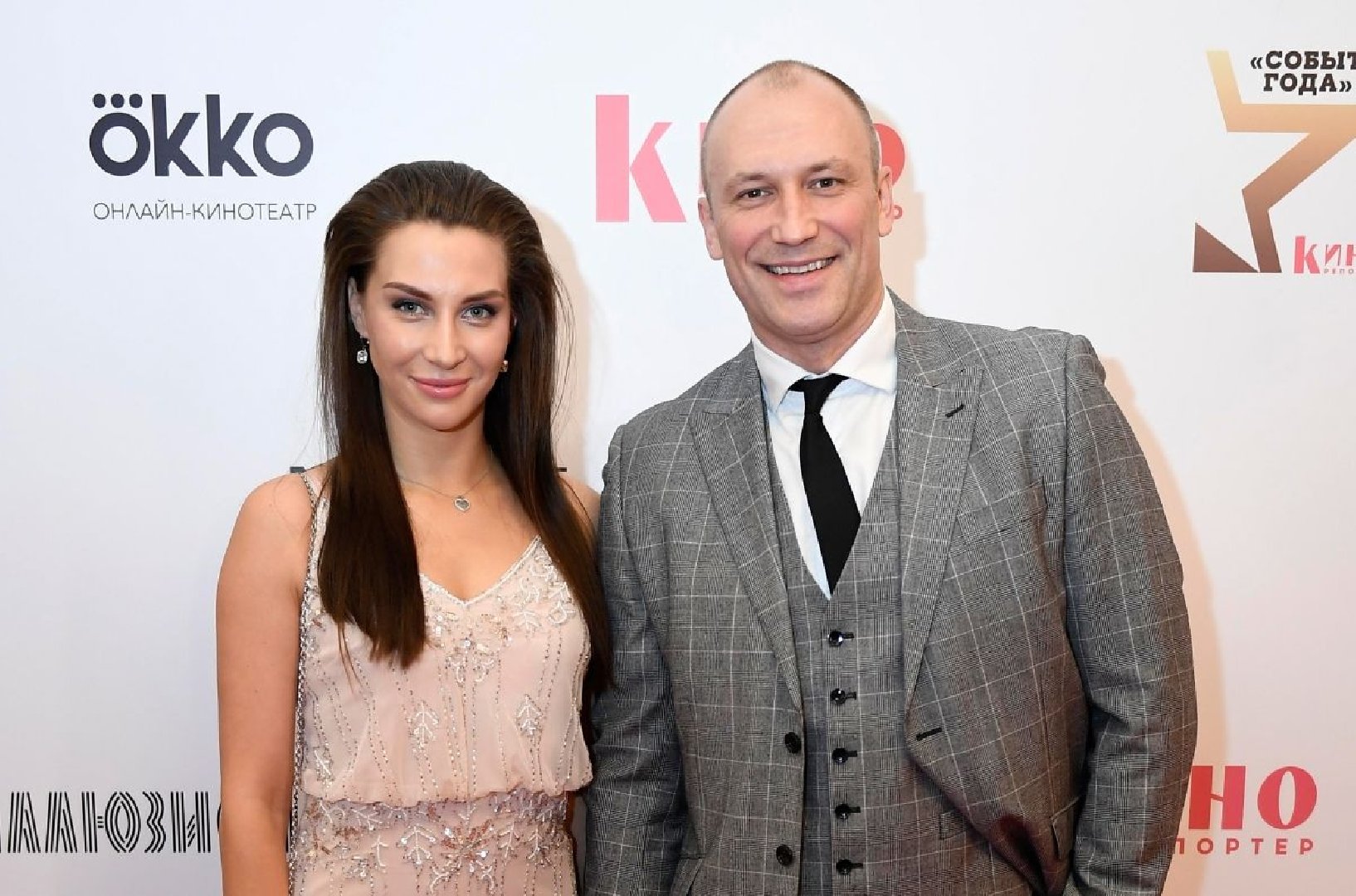 Константин Соловьев требует от бывшей жены деньги за квартиру &mdash; звезды поддержали Анастасию Ларину