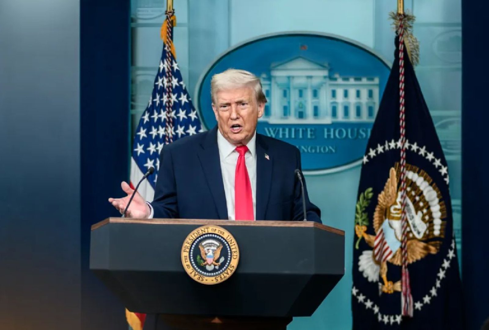 Трамп заявил, что ему знакома боль утраты близкого человека из-за зависимости