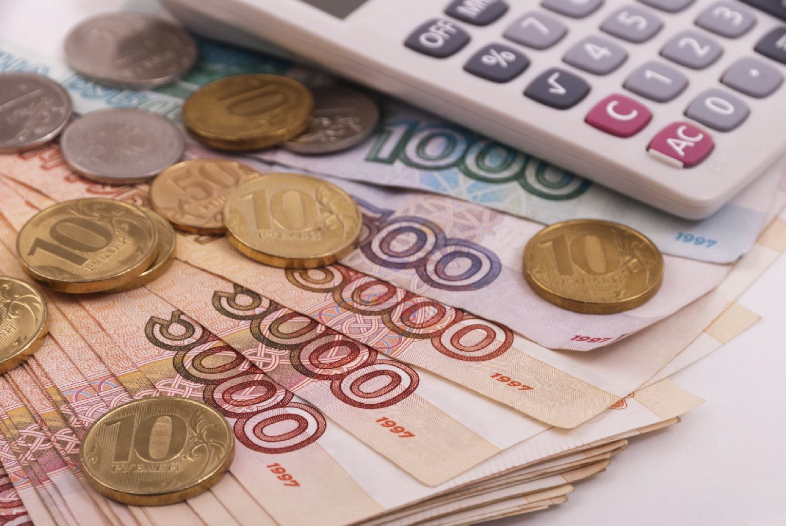 Россиянам назвали новый срок оплаты ЖКУ за февраль