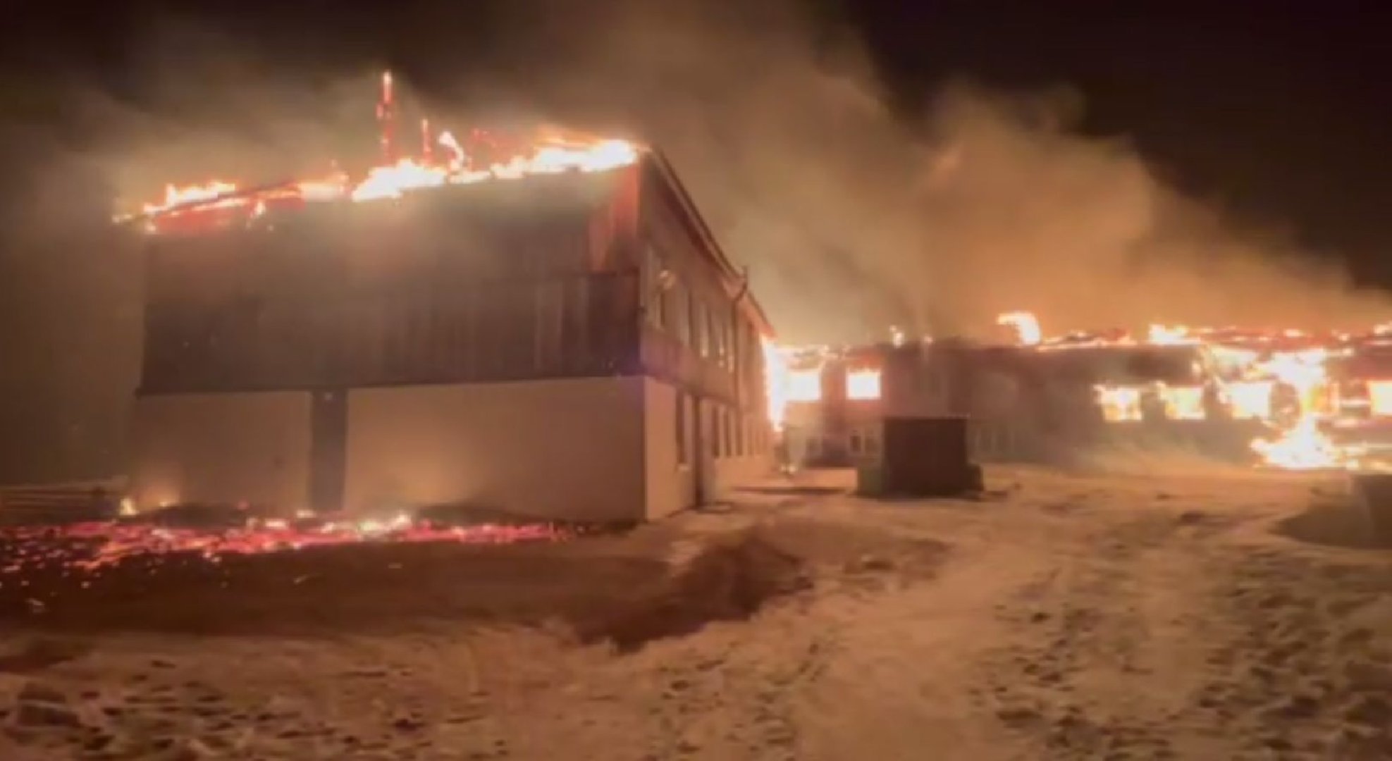 Байтогская школа сгорела дотла в Иркутской области