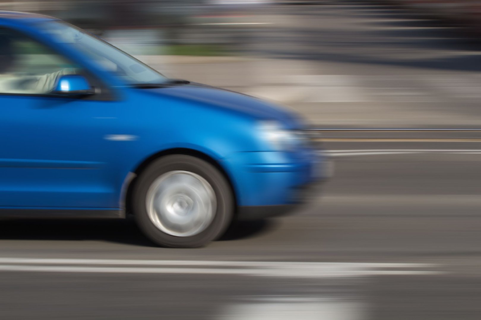 Пьяный водитель протаранил праздничный парад в США, пострадали десятки людей