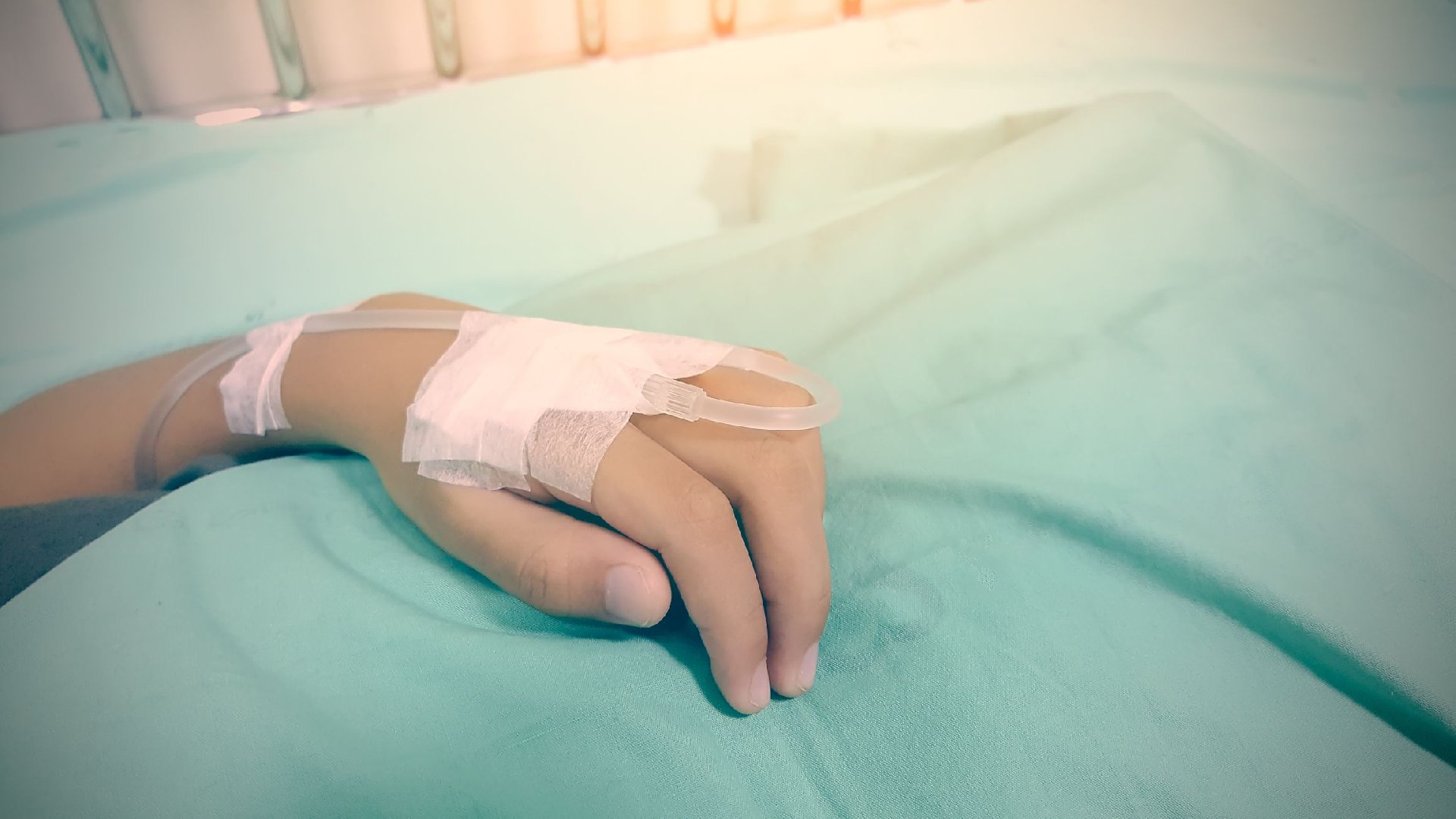 Появились новые сведения о ребенке из Подмосковья, лишившегося пальцев после взрыва петарды