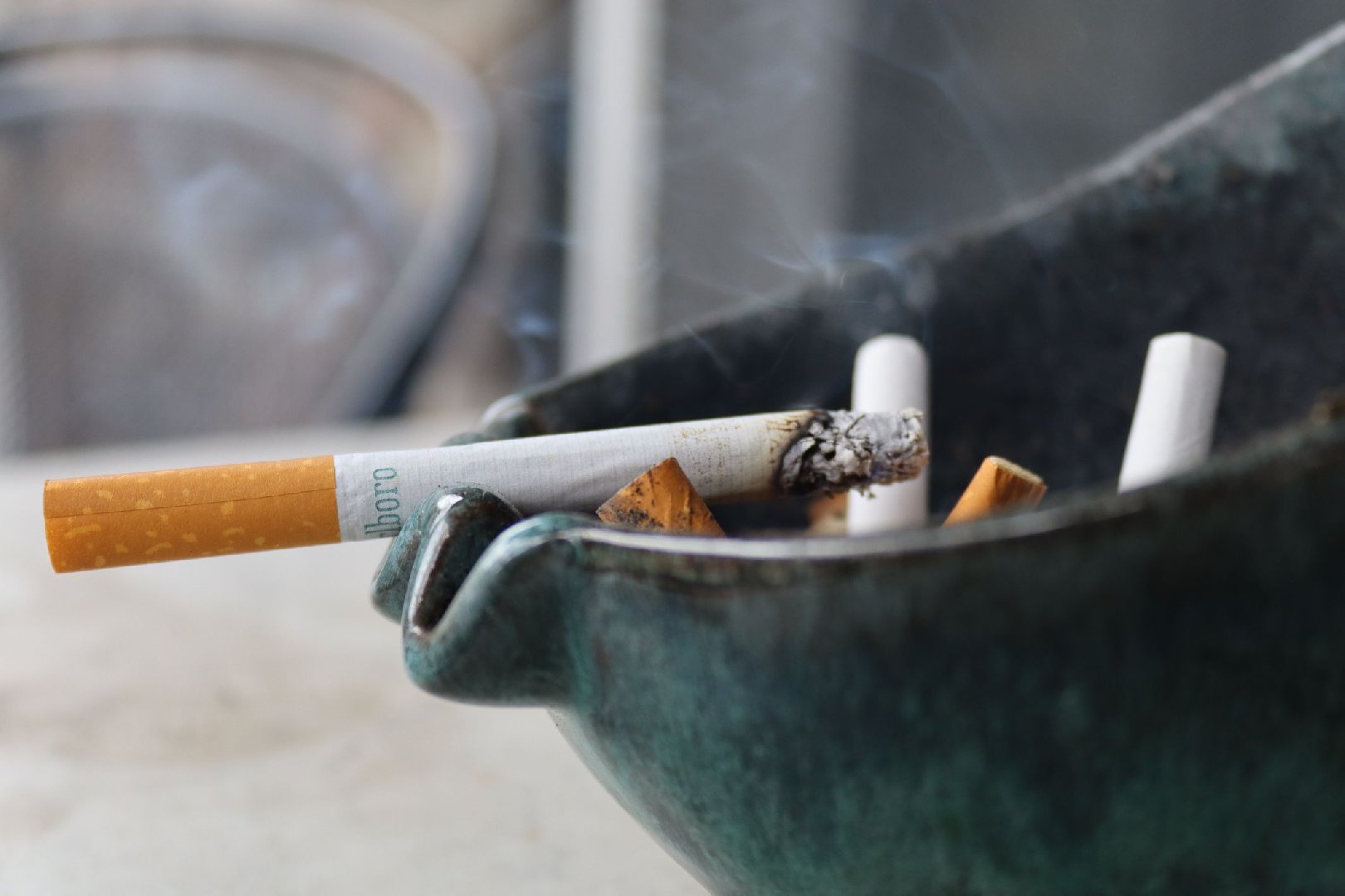 В Подмосковье пенсионер убил соседа после неудачной попытки &laquo;стрельнуть сигаретку&raquo;