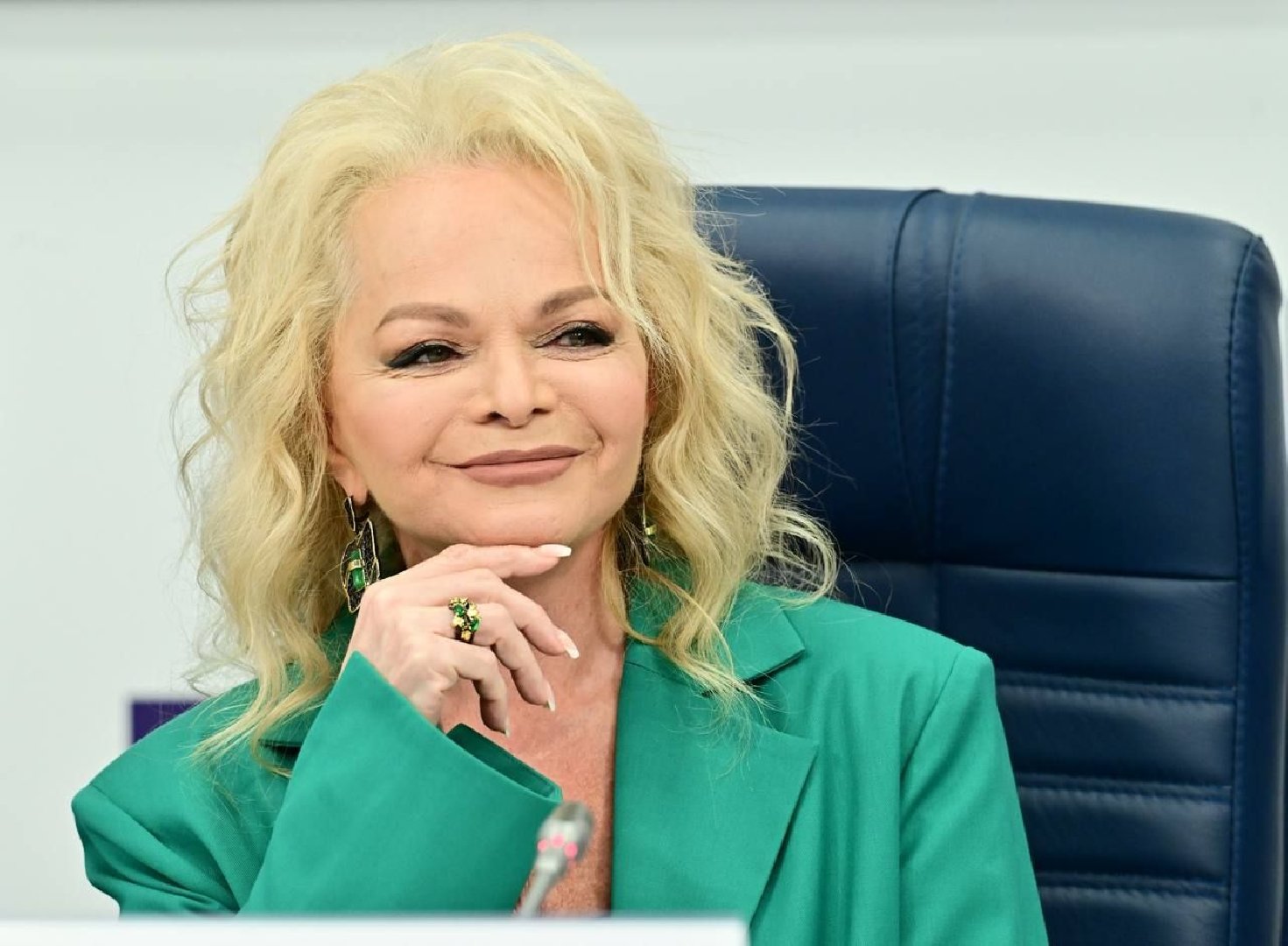 &laquo;Смысла нет&raquo;: Лариса Долина объяснила, почему не ложится под нож хирурга