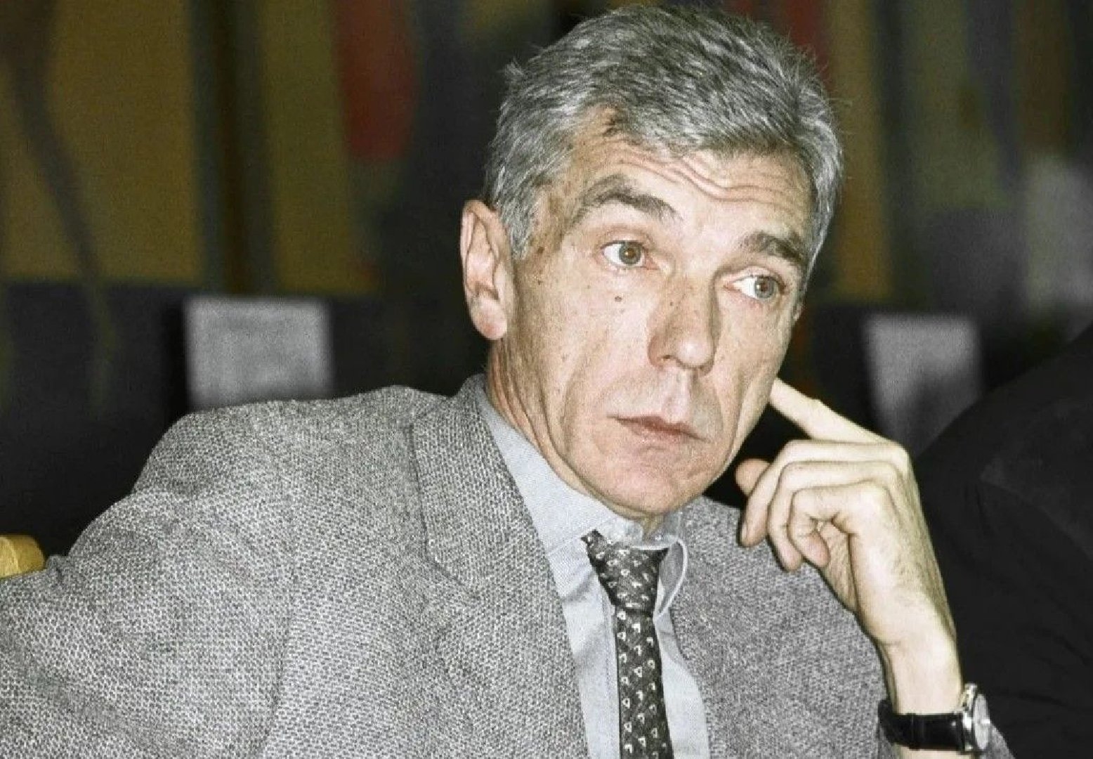 Едва не спился и встречался с поклонницами под окнами: что терпела жена Юрия Николаева и кому досталось наследство бездетной пары?