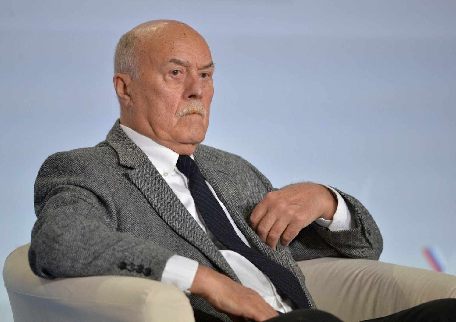 &laquo;Ну и дура!&raquo;: как Станислав Говорухин сажал актрис на колени, а потом забывал. Какой секрет его отношений с Гузеевой, Пересильд и Аглаей Шиловской неожиданно всплыл