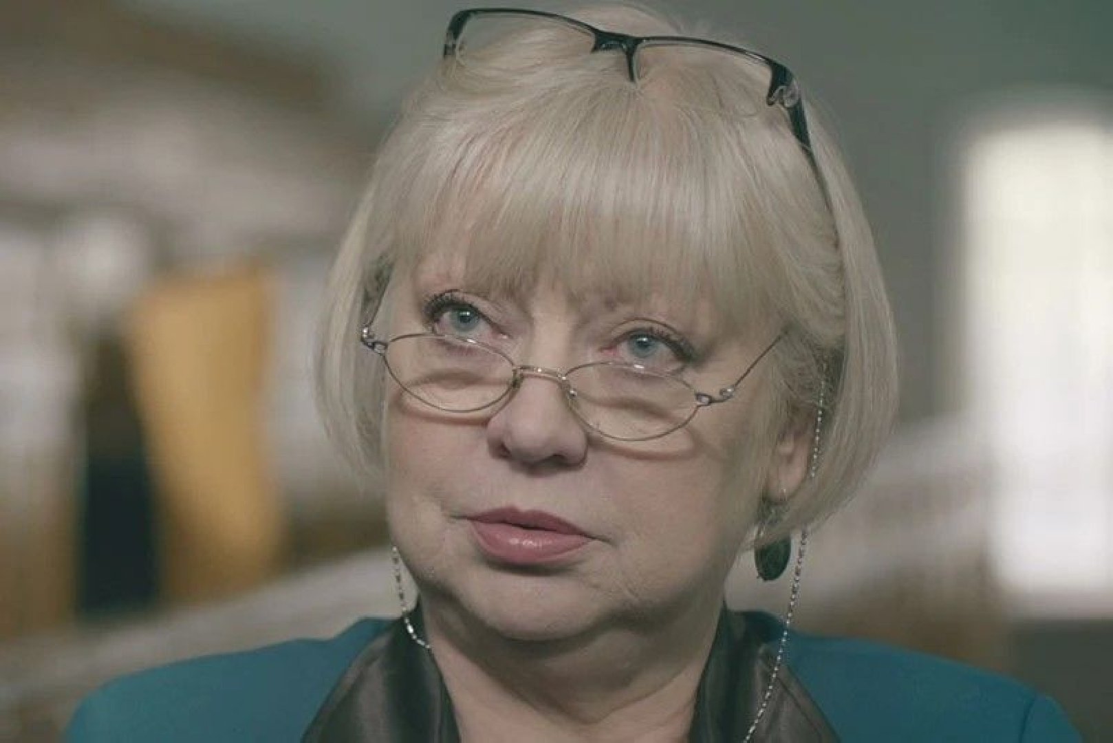 &laquo;Я с того света встала&raquo;: куда пропала 76-летняя Светлана Крючкова? Почему один муж называл ее страшной, а второй приревновал к сыну и ушел