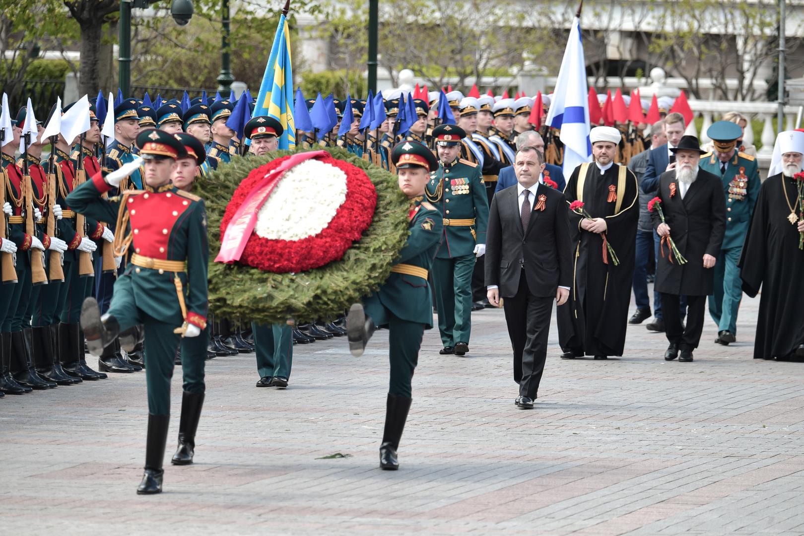 Марш на верхнюю полку и не писать до самого петербурга