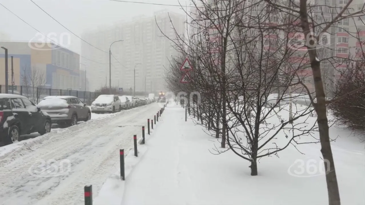 Как убирали снег в Химках. Видео