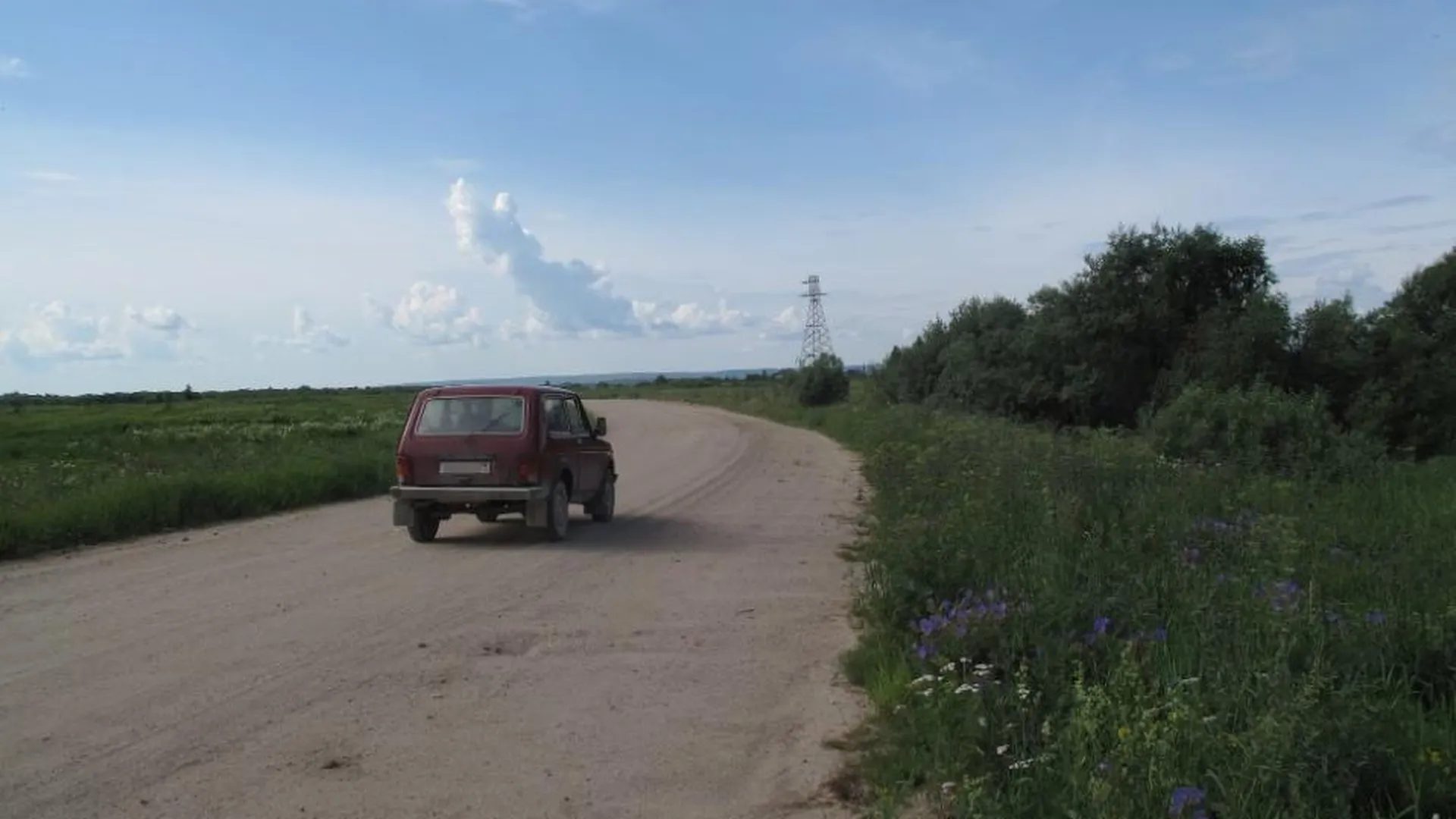 Шофер в Татарстане спас девушку, бежавшую от мужчин, но стал соучастником  кражи | Российские новости - 360tv News