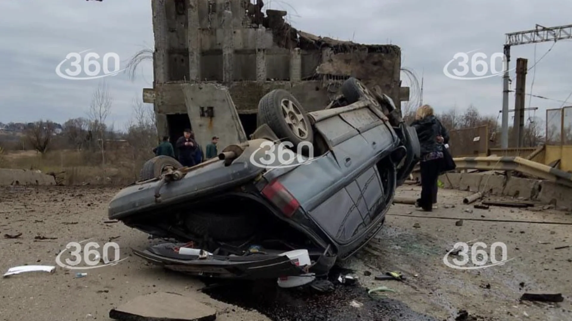 Вибрация была всегда». Водители Вязьмы заявили о проблемном участке  рухнувшего моста | Российские новости - 360tv News