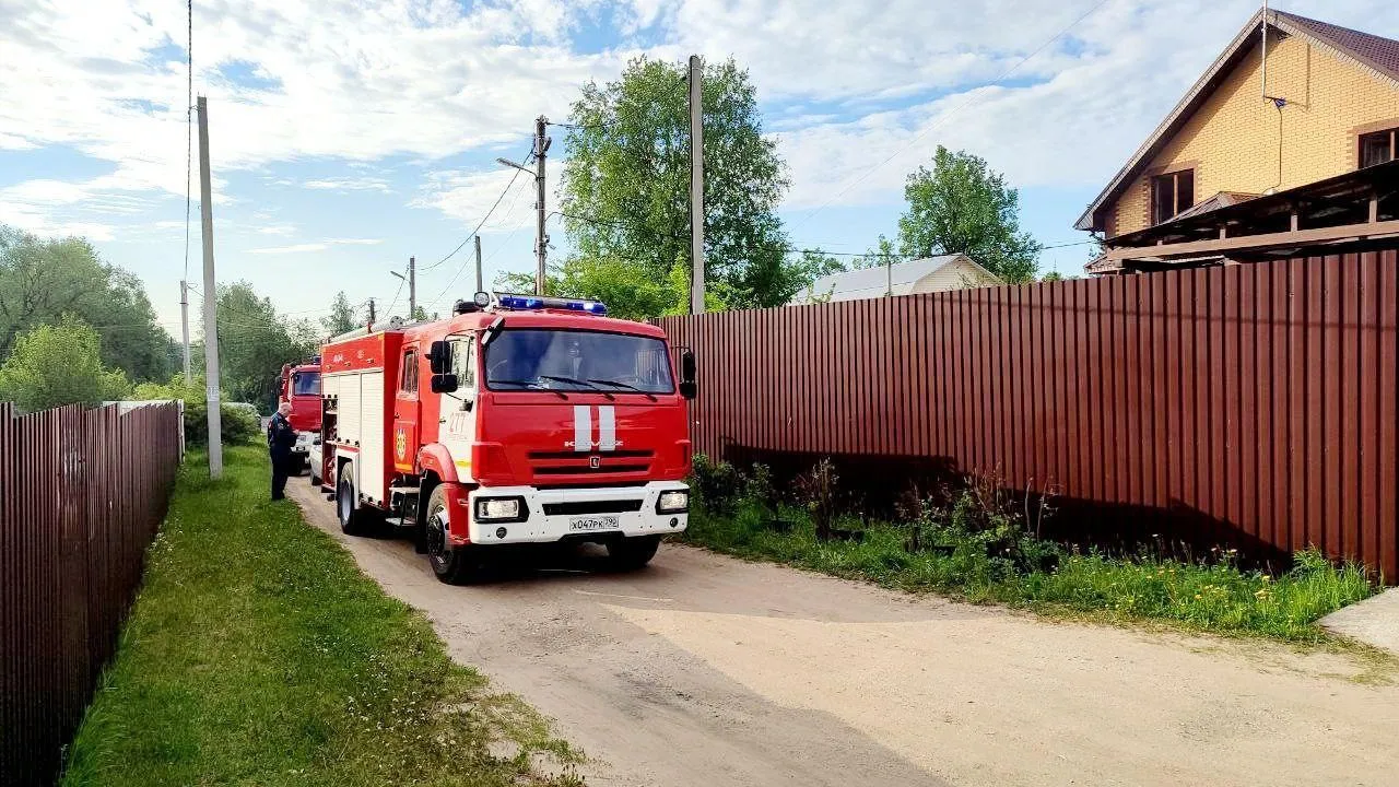 Росгвардия предотвратила пожар в частном доме в Электростали | Российские  новости - 360tv News