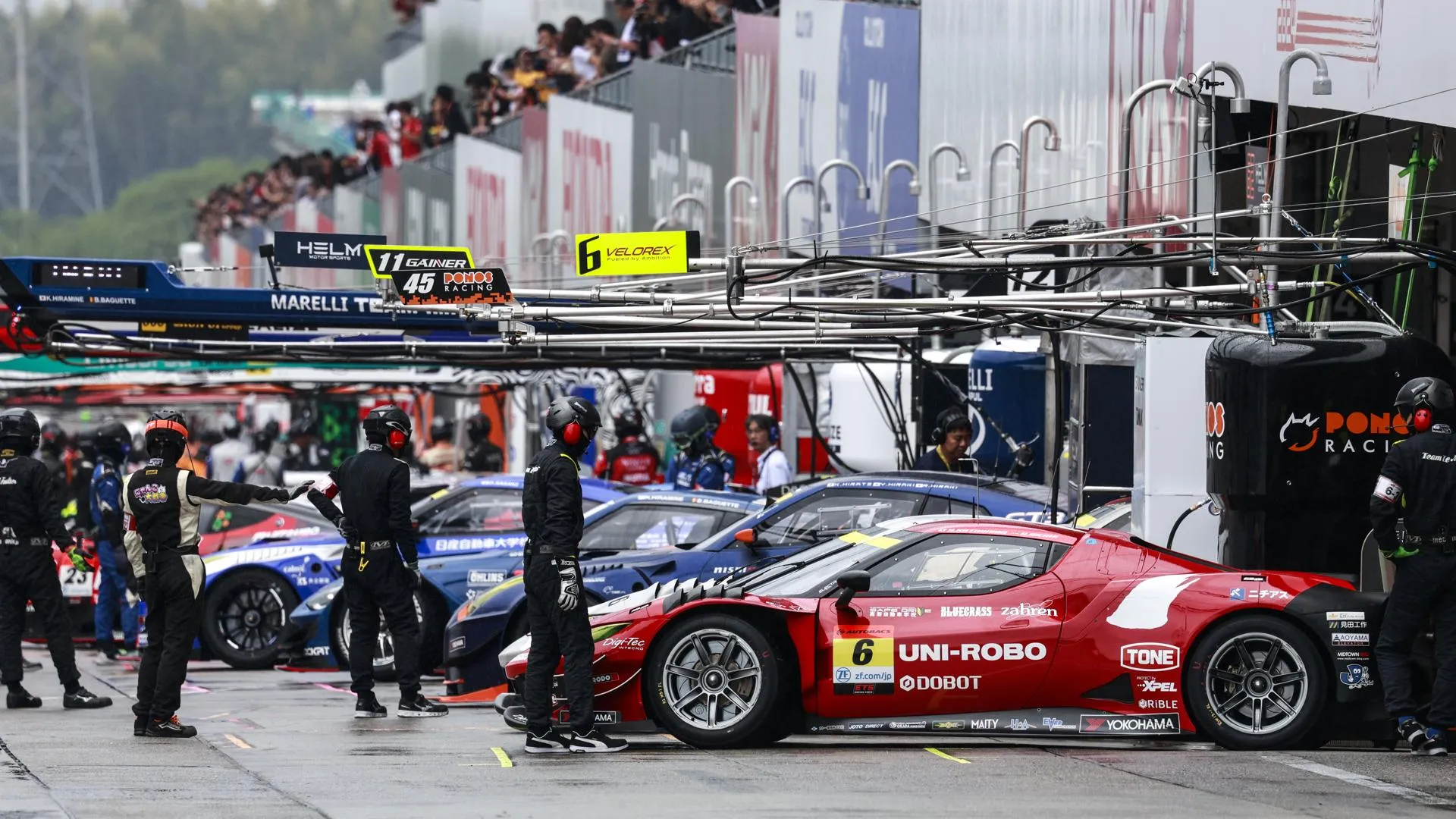 Японский миллиардер пострадал в аварии на гонке Ferrari Challenge Japan |  Российские новости - 360tv News