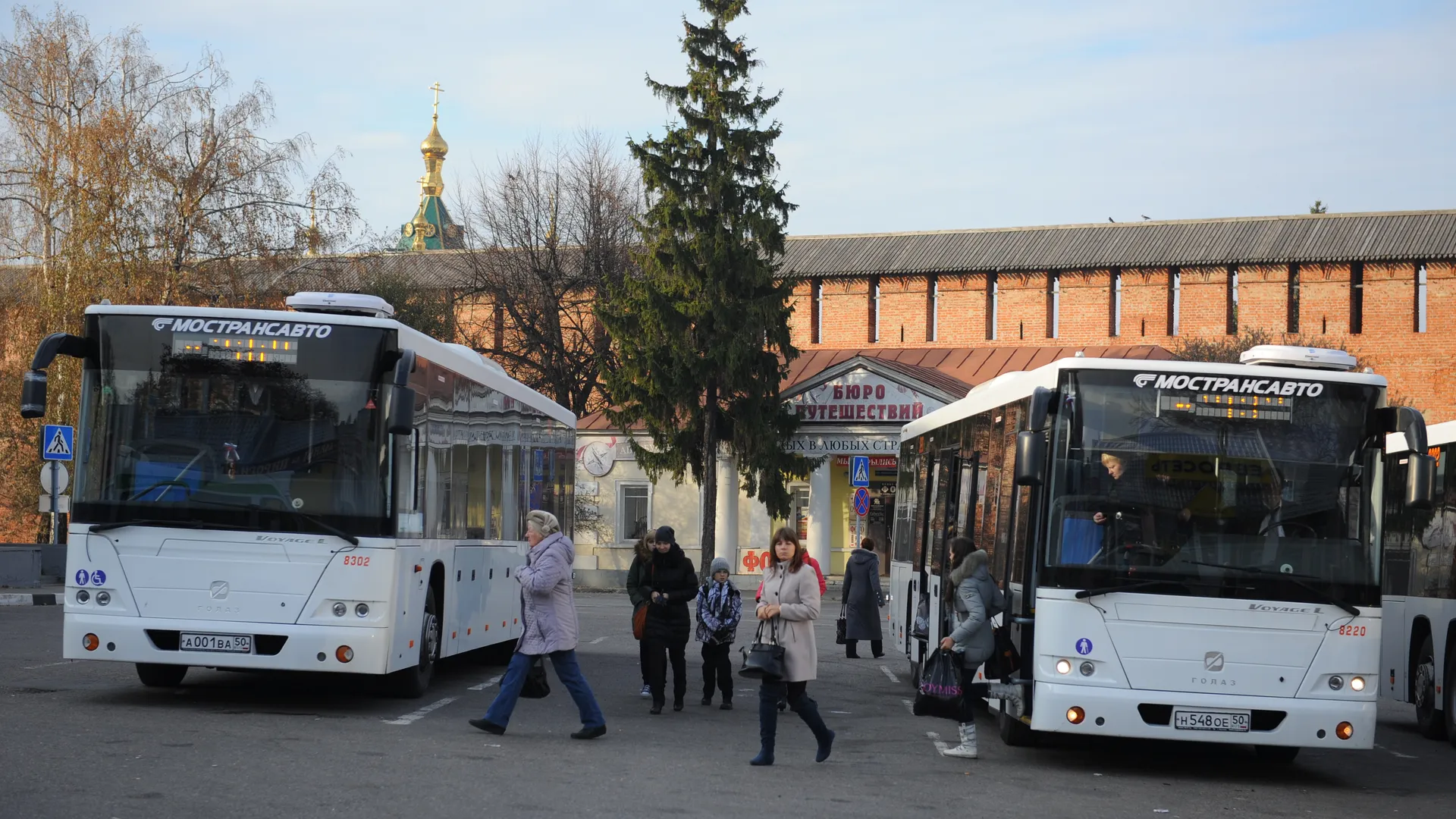 Минтранс Подмосковья назвал автобусы, следующие до парка Мира в Коломне |  Российские новости - 360tv News