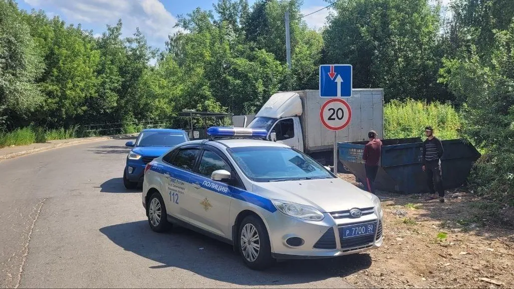 Сброс строительных отходов пресекли в деревне Загорье под Солнечногорском